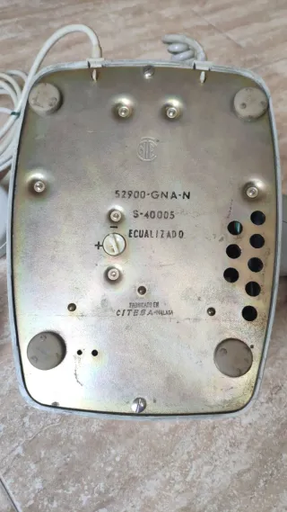 Teléfono Heraldo Gris Antiguo