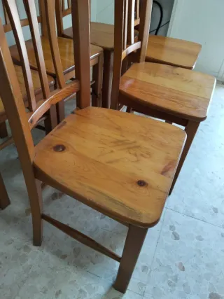 6 Sillas de Madera Marrón