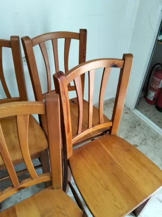 6 Sillas de Madera Marrón