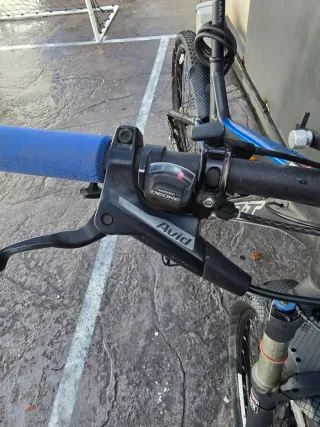 Bicicleta de Montaña Felt Doble Suspensión