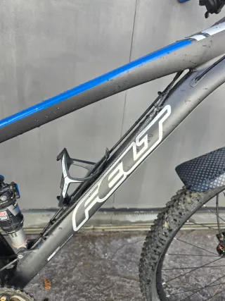 Bicicleta de Montaña Felt Doble Suspensión