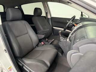 TOYOTA COROLLA VERSO 7PZ  2.2 D4-D 136CV MANUAL