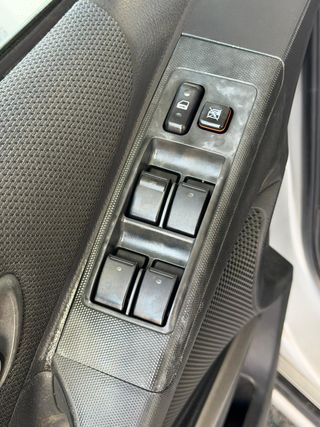 TOYOTA COROLLA VERSO 7PZ  2.2 D4-D 136CV MANUAL