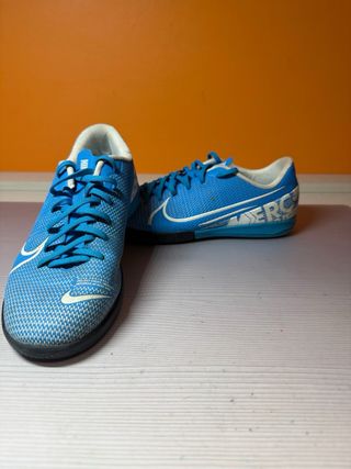 Nike Mercurial Futsal Azul y Blanco para niño