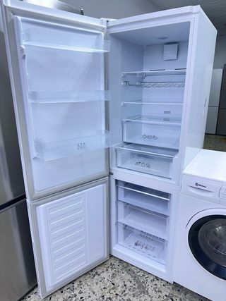 Lavadora Balay y Nevera Saivod con Garantía