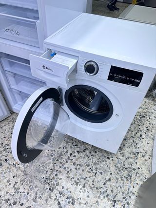 Lavadora Balay y Nevera Saivod con Garantía