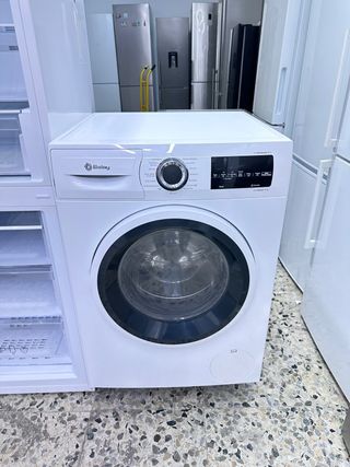 Lavadora Balay y Nevera Saivod con Garantía