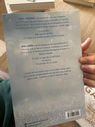 Twisted 1. Twisted love