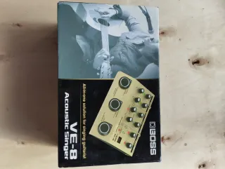 BOSS VE-8 Procesador Vocal/Guitarra