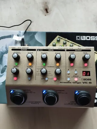 BOSS VE-8 Procesador Vocal/Guitarra