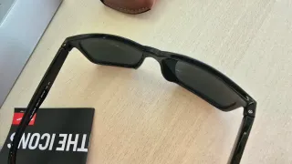 Gafas de sol Ray-Ban RB4393 edición Ferrari.