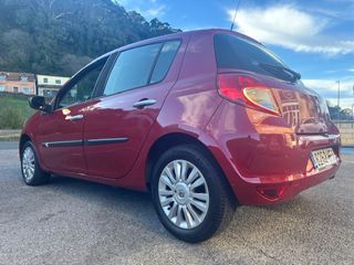 RENAULT CLIO 1.5DCI 2011