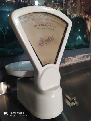 Báscula antigua profesional