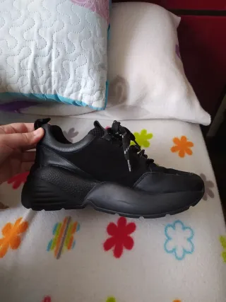 Zapatillas negras talla 37