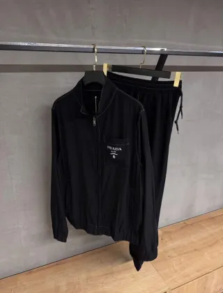 Tuta Lacoste grigia e bianca