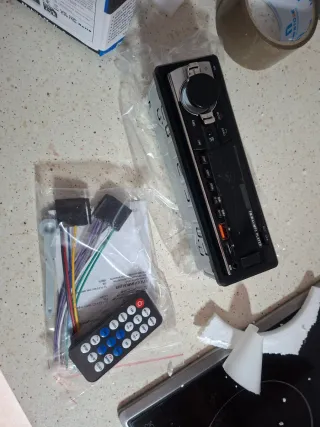 Radio Coche MP3 USB Bluetooth