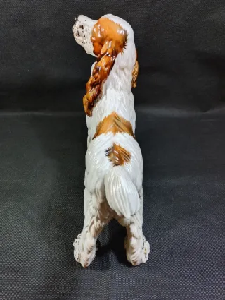 C.Martinu Figura perro porcelana