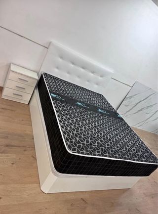 Canapé + Colchón + Cabecero Blanco