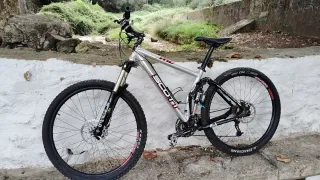 Scott Genius Bicicleta Montaña