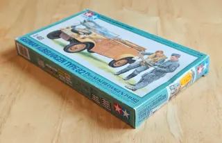 Maqueta Tamiya German Kübelwagen Type 82