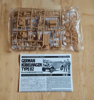 Maqueta Tamiya German Kübelwagen Type 82