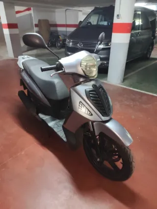 HANWAY TOURER 125 Scooter Plata 2010 (PIEZAS)
