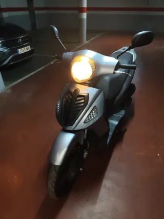 HANWAY TOURER 125 Scooter Plata 2010 (PIEZAS)