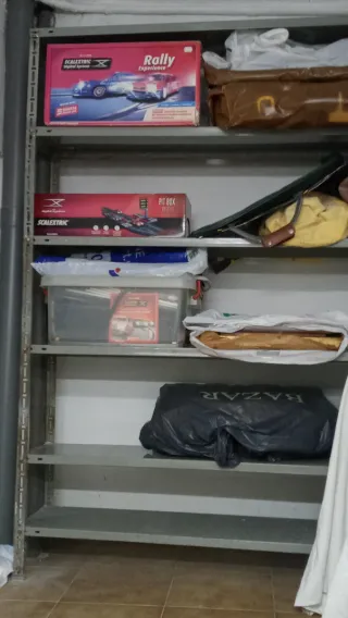 Estanterías metálicas gris 6 baldas