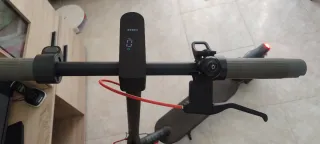 Patinete eléctrico casi nuevo Xiaomi 4
