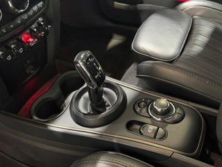 MINI MINI Countryman John Cooper Works 225 kW (306 CV)