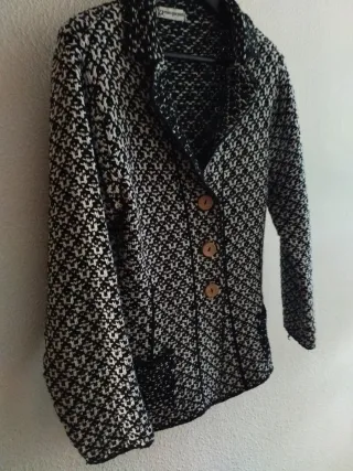 Blazer estampado negro y blanco