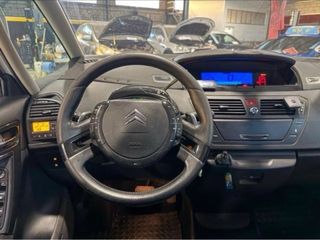 Citroen Grand C4 Picasso Exclusive 2012