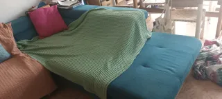 Sofá chaise longue azul