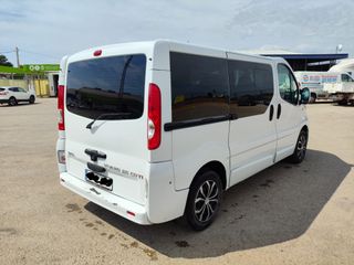 Opel Vivaro 2011