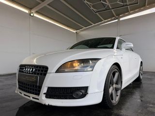 AUDI TT Coupé SLine 2.0TFSi 200CV 3PT 4PZ AÑO 2008