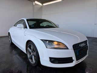 AUDI TT Coupé SLine 2.0TFSi 200CV 3PT 4PZ AÑO 2008