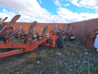 Vertedera reversible 7 palas Kverneland