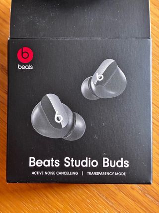 Beats Studio Buds Negros