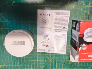 Baliza V16 homologado DGT con geolocalización