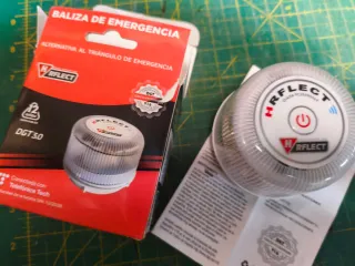 Baliza V16 homologado DGT con geolocalización