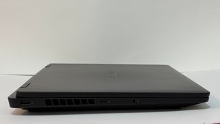 Portátil HP Omen 16-ap0000ns