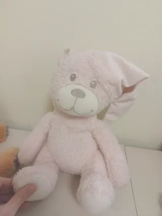 Peluches: Osos y Zorro