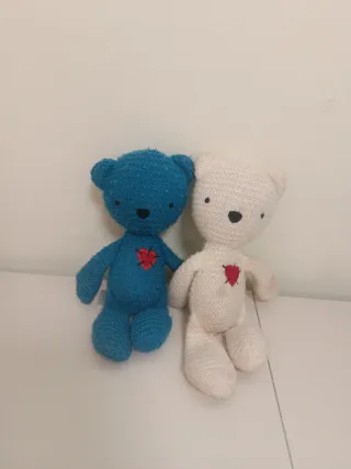 Peluches: Osos y Zorro
