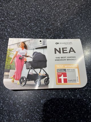 Capazo bebé negro con bolsa y plástico