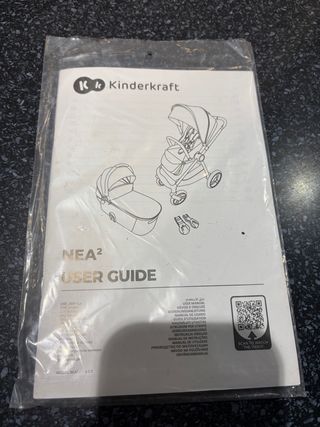 Capazo bebé negro con bolsa y plástico