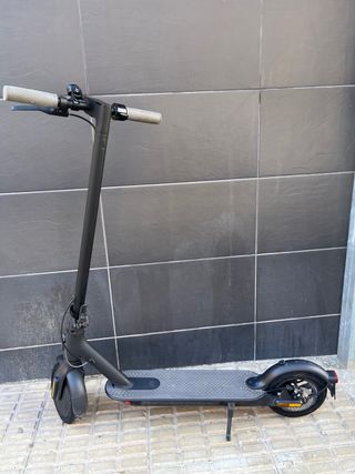 Patinete Xiaomi Mi Electric Scooter 1S