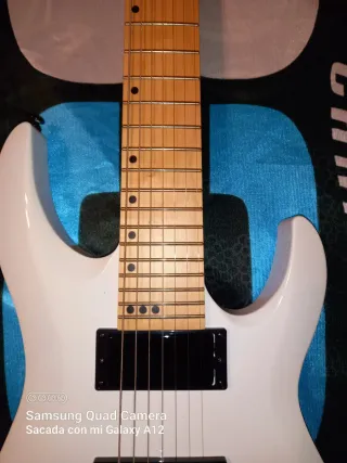 Guitarra Eléctrica Harley Benton 7 Cuerdas Blanca