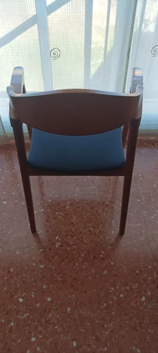 Silla de comedor de madera, lote de 4 sillas 70€