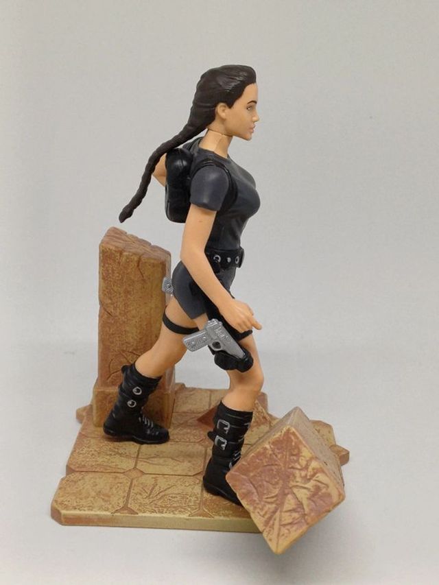 Lara Croft 2001 Tomb Raider Playmate