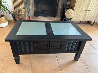 Mesa de centro madera negra con tapa cristal